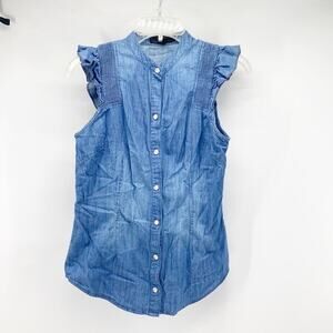 Jessica Simpson flutter pearl snap fitted chambray button down western feminine